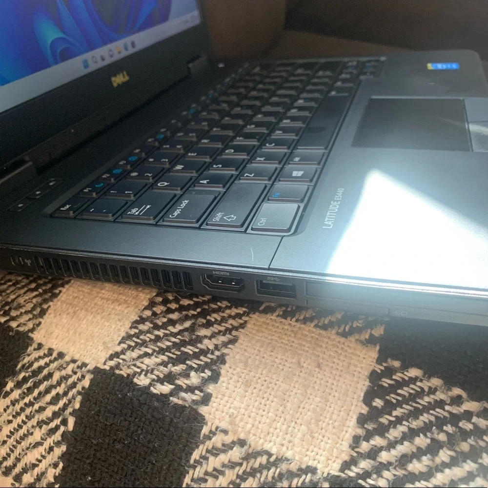 DELL LATITUDE E5440 CORE i5